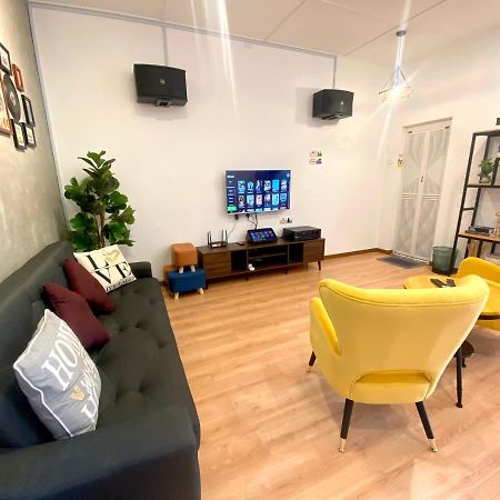 Comfy 3-Bedrooms With Family Karaoke Max-10Pax Ипох Экстерьер фото
